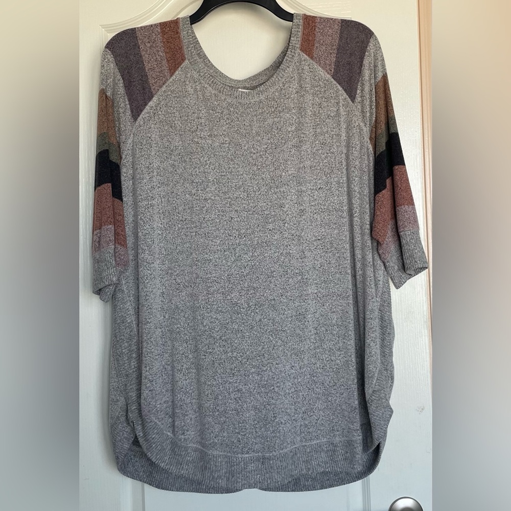 Maurice’s 3/4 Sleeve Sweater